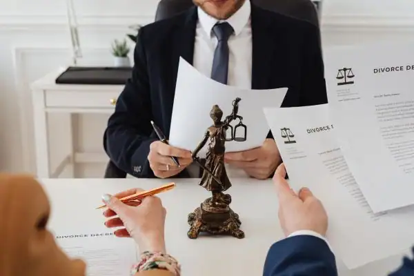 Image of the mediation process Crook